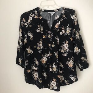Like New! Croft & Barrow Black Floral 3/4 Sleeve Blouse – Size PXS